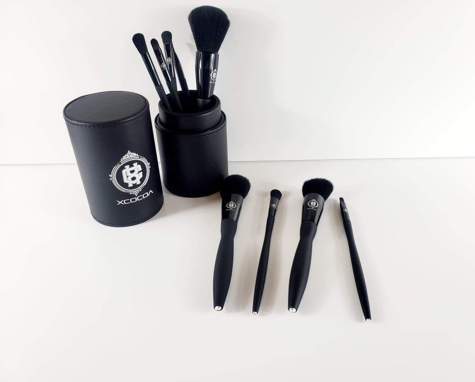 Makeup Brushes With Holder