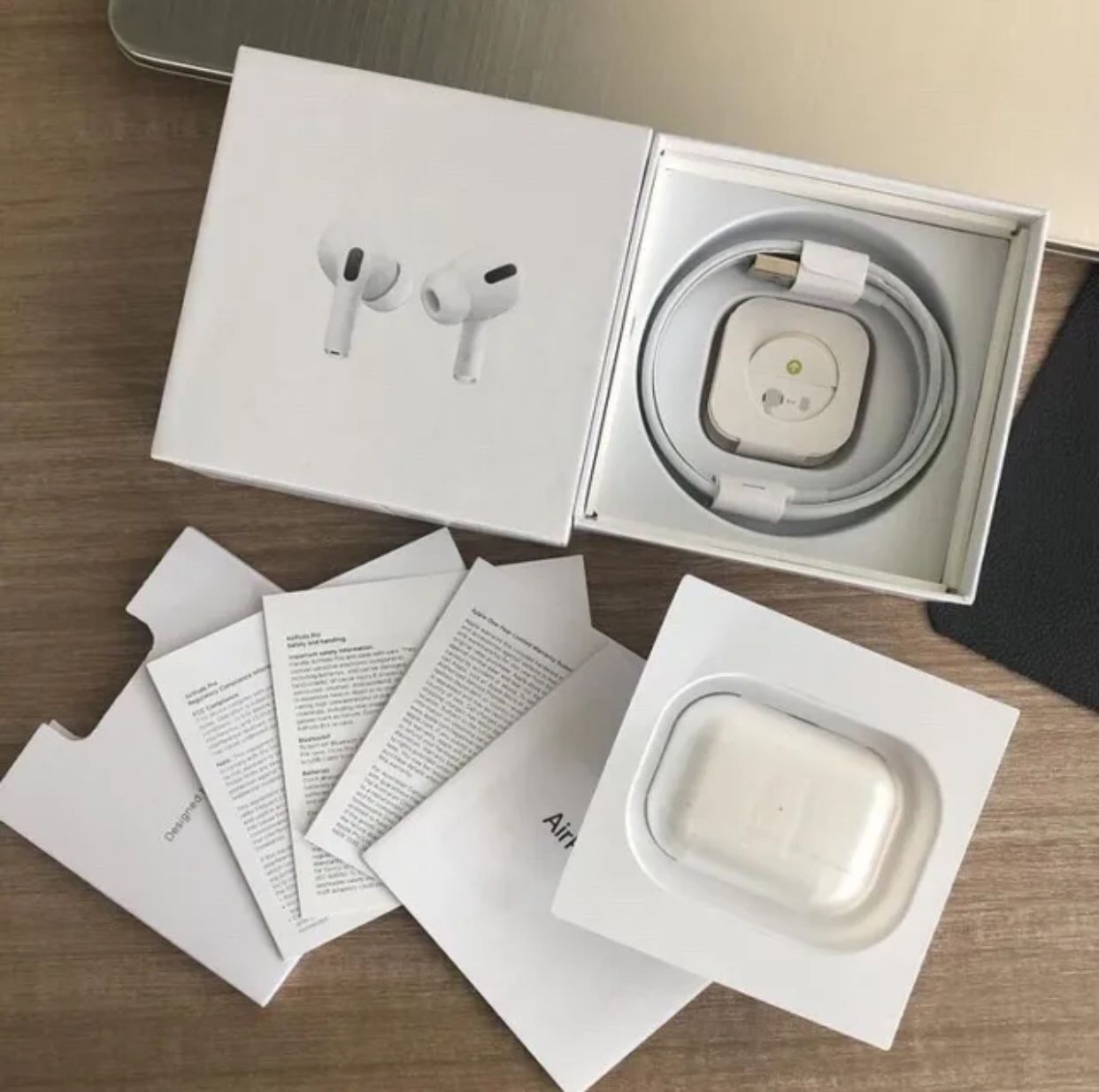 AirPods Pro 2nd Gen (ONLY SHIPPING)