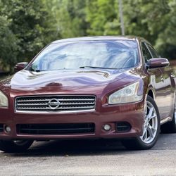 2012 NISSAN MAXIMA 