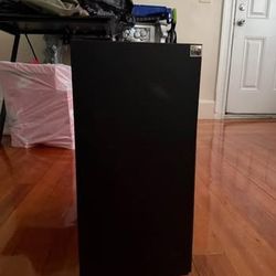 Microsoft Windows 10 Pro on AMD Ryzen 5 3600 6-Core Processor