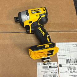 DeWalt  20V  Atomic DCF809 Impact Drill 