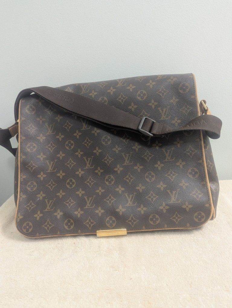 Authentic Louis Vuitton Monogram Abbesses Messenger Bag Brown M45257 Used 2003 Yr