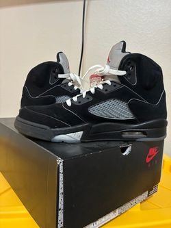 Air Jordan 5 Retro Black Metallic Silver Size 11