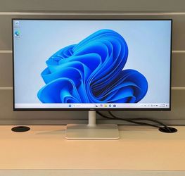 Dell 27 Plus Monitor - AMD FreeSync - Ash White