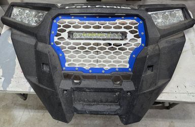 Polaris rzr 1000 front fashia, like you see in the pictures
