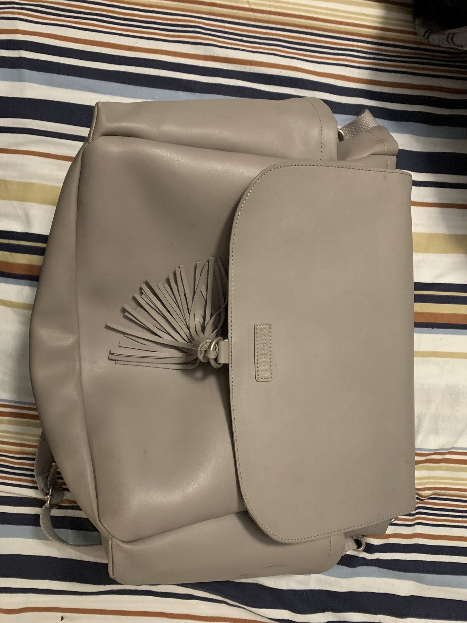Skip Hop Greenwich Convertible Backpack Diaper Bag - Gray/ Grey