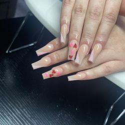 Nails 