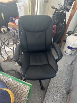 Desk chair