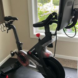 Peloton Bike