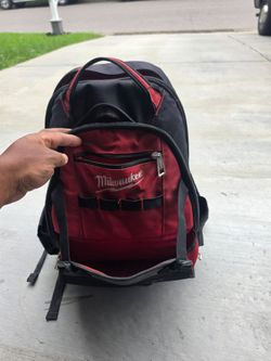Milwaukee electrician bag
