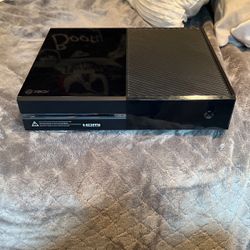 Xbox one (console + remote)