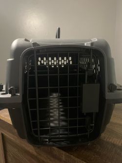 Pet carrier