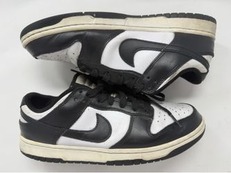 Size 9 Nike Dunk Low Retro PANDA COLORBLOCK Black /White sneakers