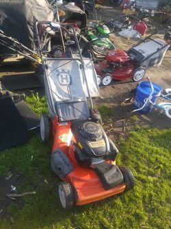 Hasquvarna Self propelled lawnmower