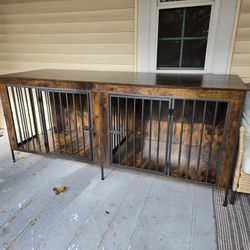 Dog Cages / Entertainment Table