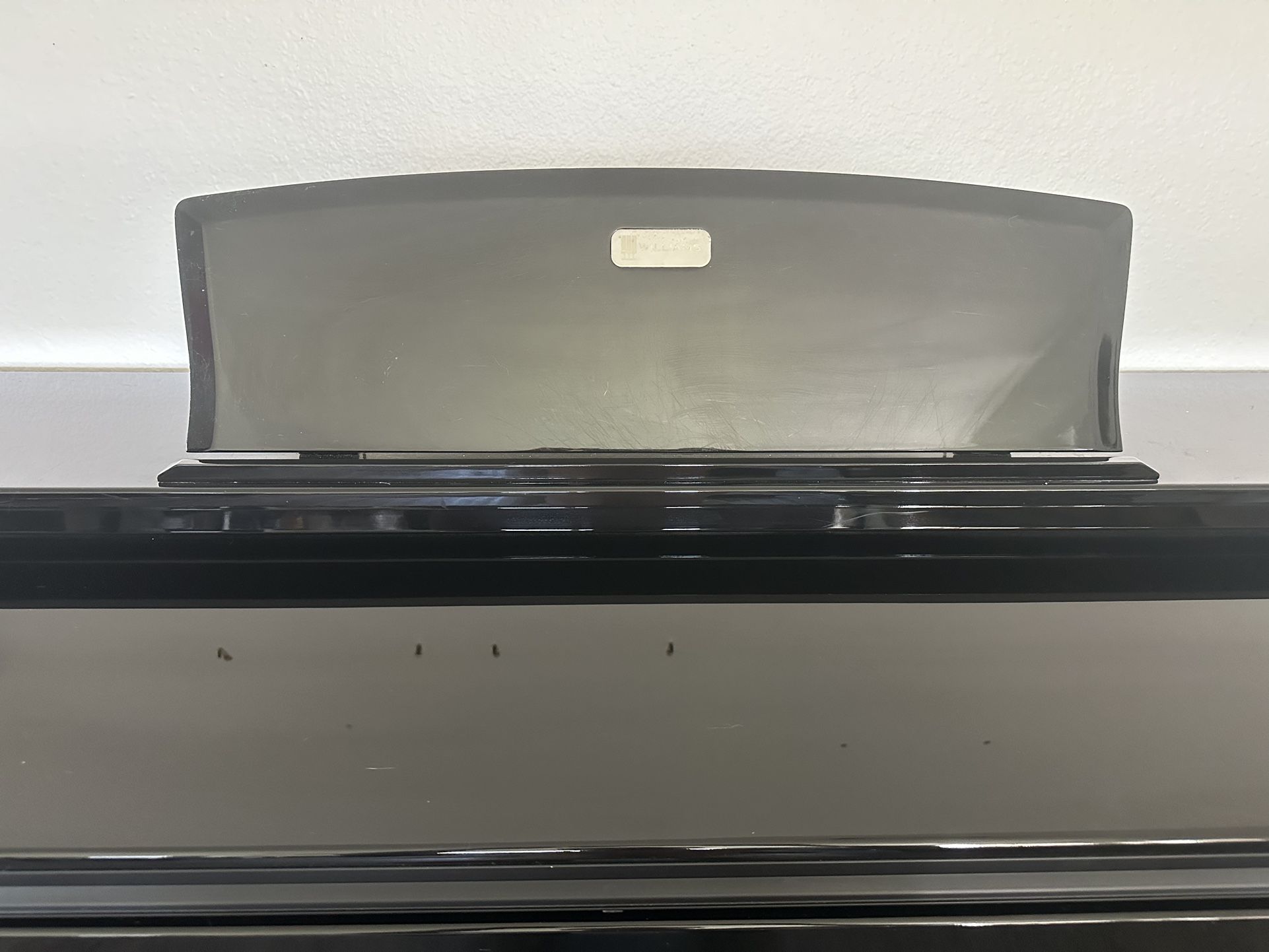 Williams Overture 2. (88 Key Console)