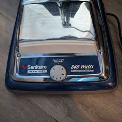 Sanitaire S670 Professional Vacuum 840 Watt Motor.