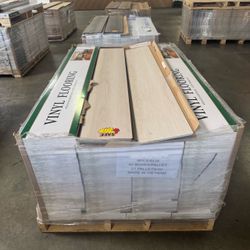 Up $0.99/sq ft 5.5mm~10mm Luxury Vinyl Plank Flooring SPC Flooring Click Locked Wholesale Price