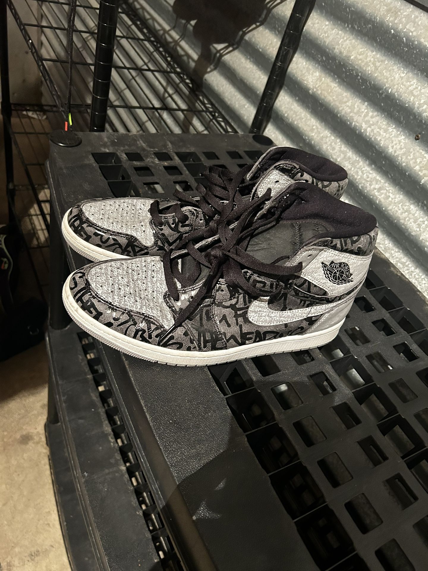 Jordan 1 Rebellionaires 