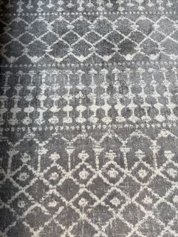 RUG 8x10 ft