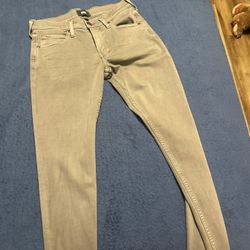 Grey Jeans 