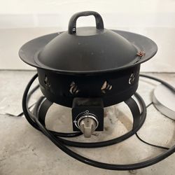 Portable Propane Gas Fire Pit - Great Condition (Costco)