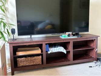 TV TABLE