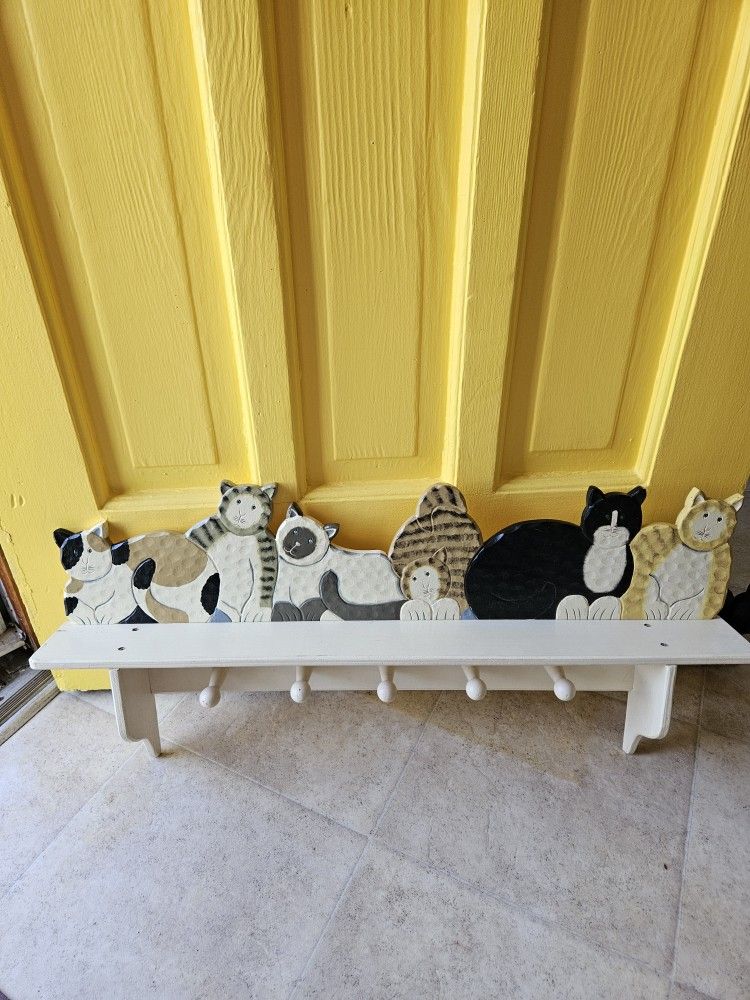 Cute Cat Shelve