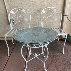 Vintage Accent Table & Chairs
