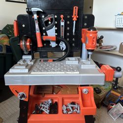 Black+Decker Kids Workbench