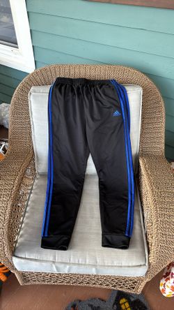 Boys Adidas Jogger Pants - Size 18/20