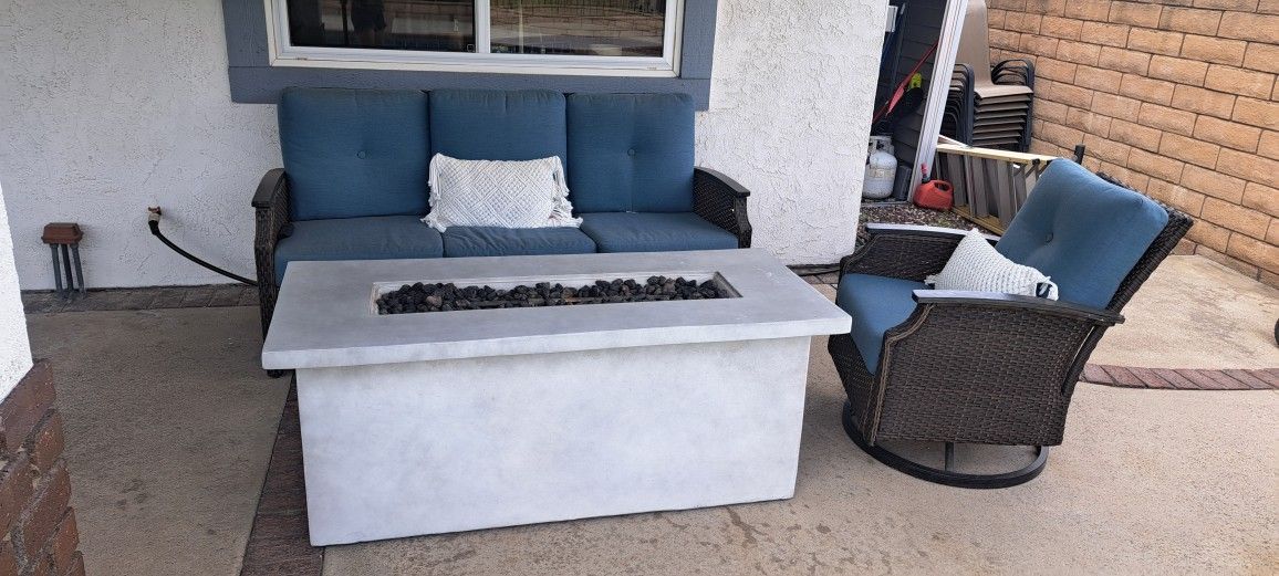 Firepit Table -price is negotiable