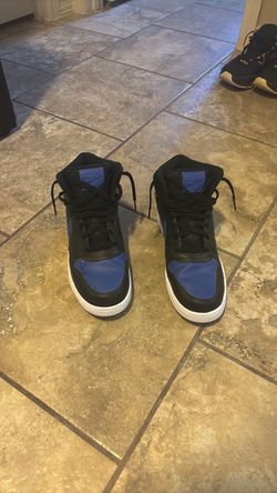 Nike High-Top Sneakers Black and Blue (size 10.5 US)