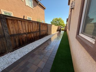 Artificial turf