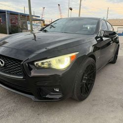 2018 Infiniti Q50