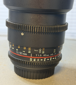 Rokinon Cine DS DS85M-C 85mm T1.5 AS IF UMC Full Frame Cine Lens for Canon EF