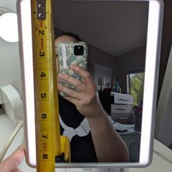 Bluetooth Makeup Mirror With Lights
