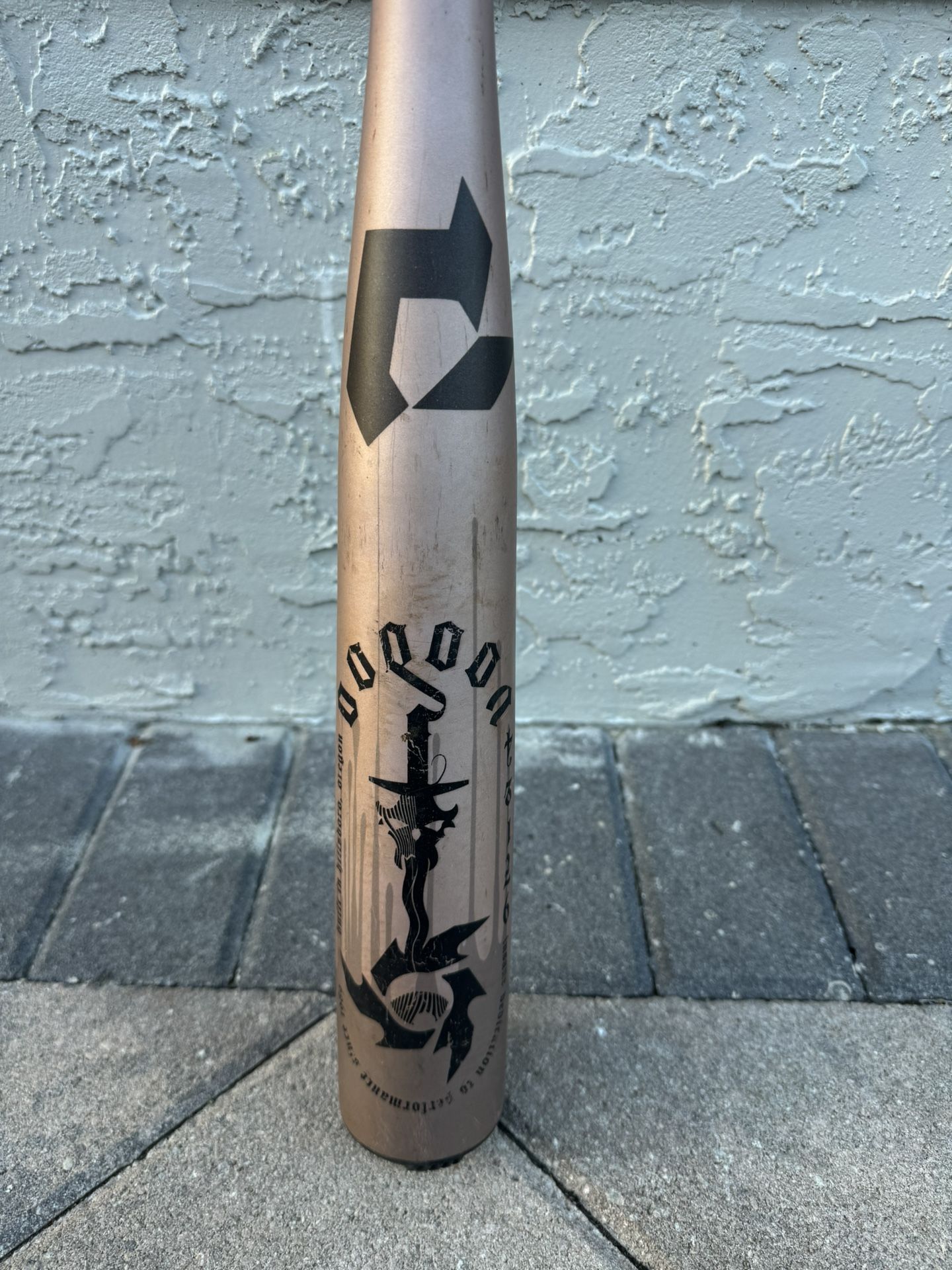 2025 Demarini Voodoo One Rose Gold 32 Inch 29 Ounce