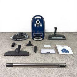 Miele Complete C3 Marin Vacuum Cleaner w/ all attachments