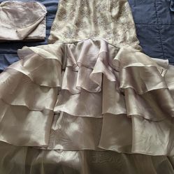 It’s A Beautiful Long Evening Dress Made By Jovani The Size Is 4 The Color Is Top