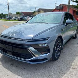 2024 Hyundai Sonata 