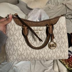 Michael Kors Purse 