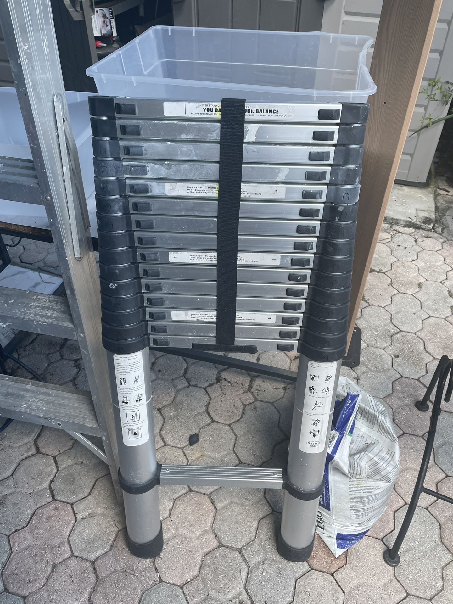 adjustable ladder