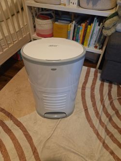Dekor diaper pail