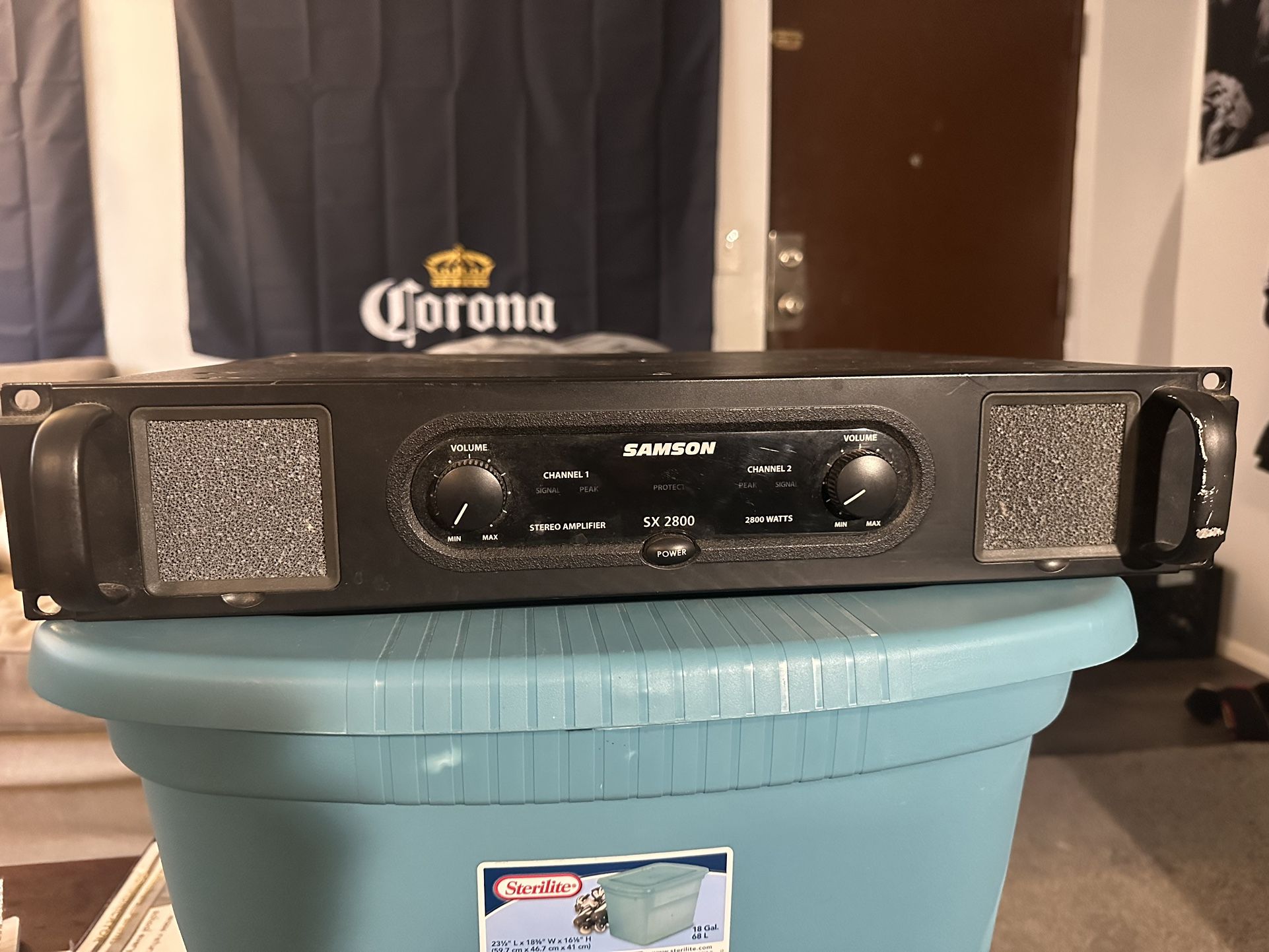 Professional DJ Equipment