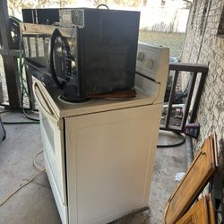 Free Electric stove & Microwave 