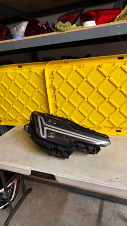 Volvo Xc-90 Xc90 Xc 90 Front Right Headlight 2025 2026