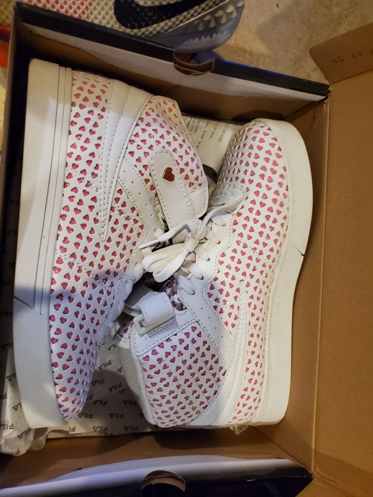 Fila Vulc Glitter Heart New 💗💗💗 8.5