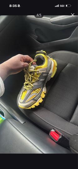 Balenciaga size 10