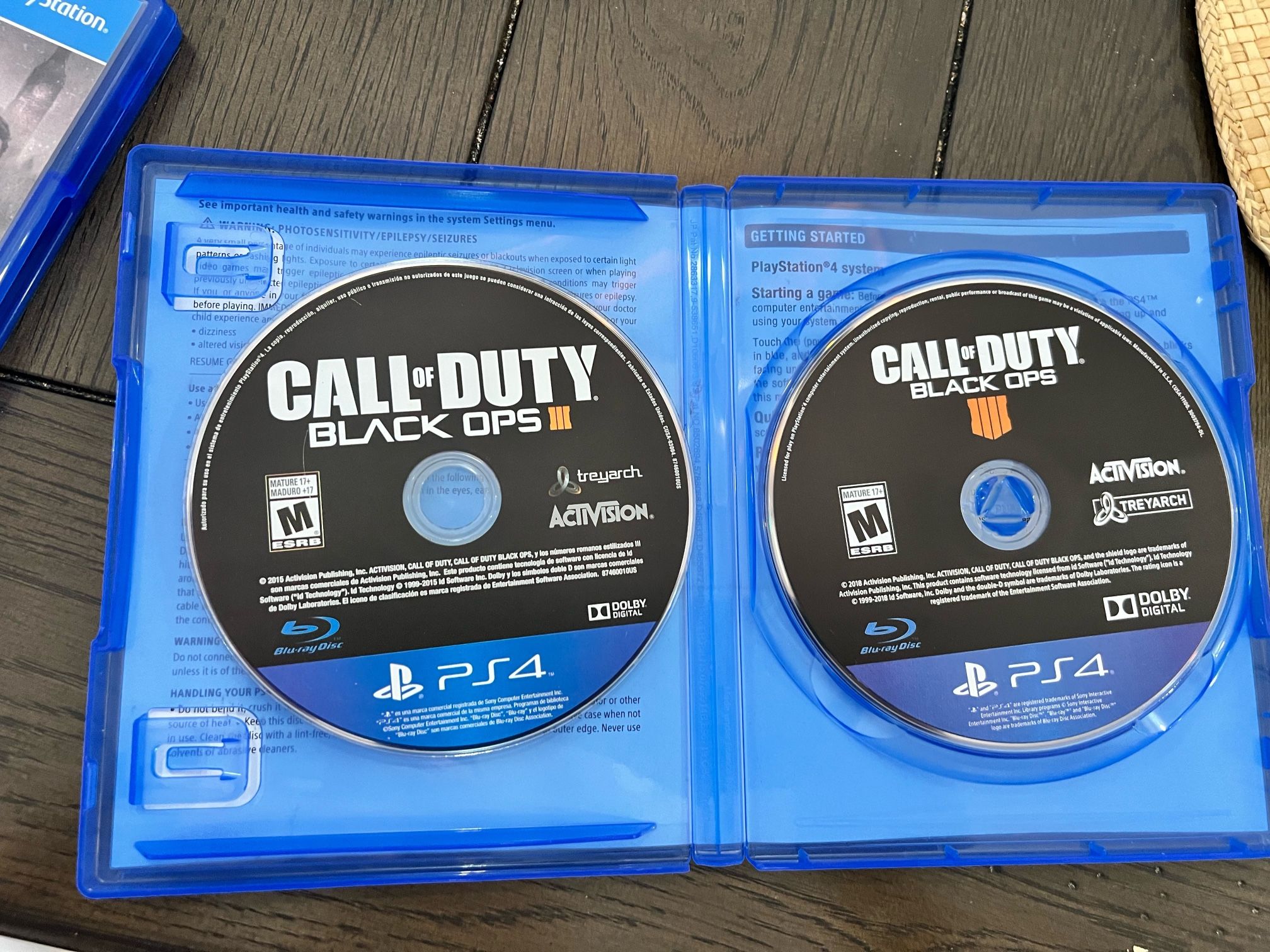 Call Of Dutty Black Ops 3 &4! Two Cds!!